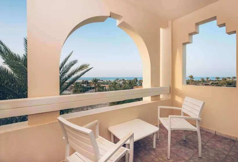 اتاق استاندارد با چشم‌انداز دریا, Iberostar Waves Mehari Djerba