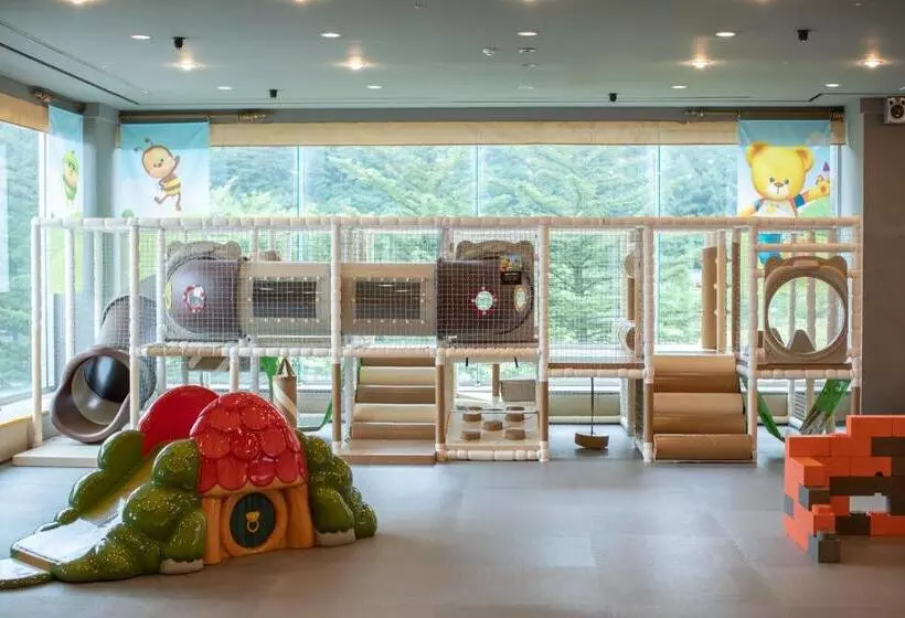 デラックスファミリールーム, Kensington Hotel Pyeongchang