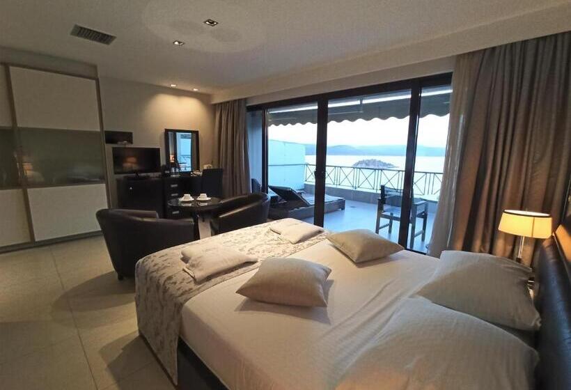 주니어 스위트 바다 전망, King Minos