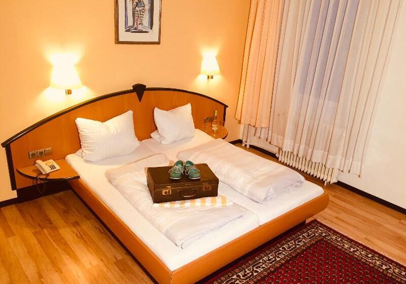 Номер Стандарт, Kull Von Schmidsfelden