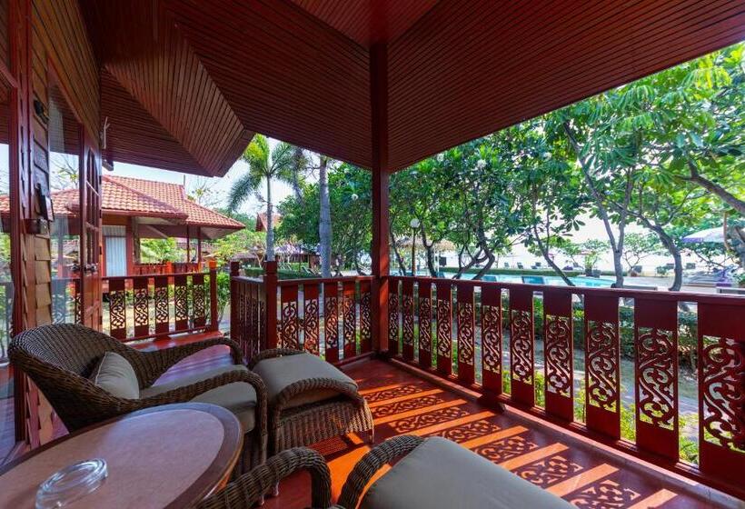 בקתה דלוקס, Pp Erawan Palms Resort  Sha Extra Plus