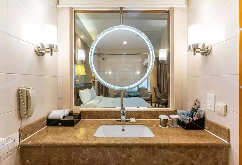 Deluxe-huone, Yunzen Century