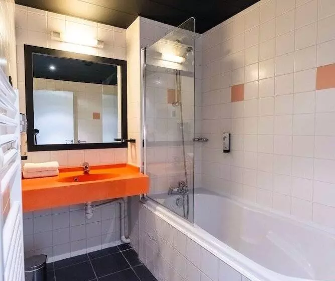 استودیوی استاندارد, Cowool Lille Villeneuve D Ascq Ex Olivarius