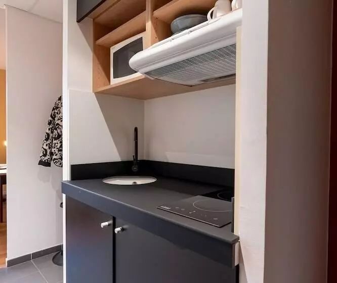 استودیوی استاندارد, Cowool Lille Villeneuve D Ascq Ex Olivarius
