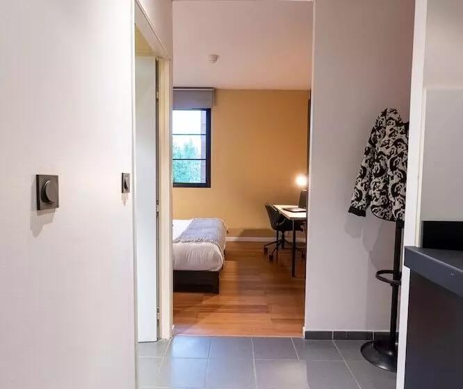 استودیوی استاندارد, Cowool Lille Villeneuve D Ascq Ex Olivarius