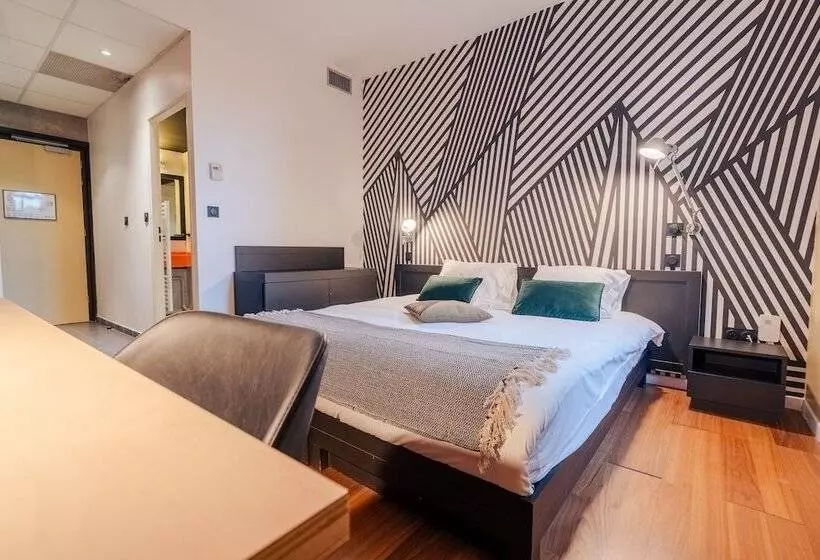 استودیوی استاندارد, Cowool Lille Villeneuve D Ascq Ex Olivarius