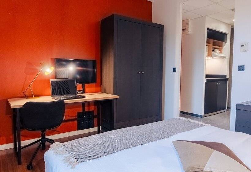 スタンダードスタジオ, Cowool Lille Villeneuve D Ascq   Ex Olivarius