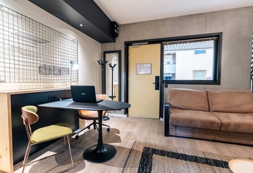 1ベッドルームアパートメント, Cowool Lille Villeneuve D Ascq   Ex Olivarius