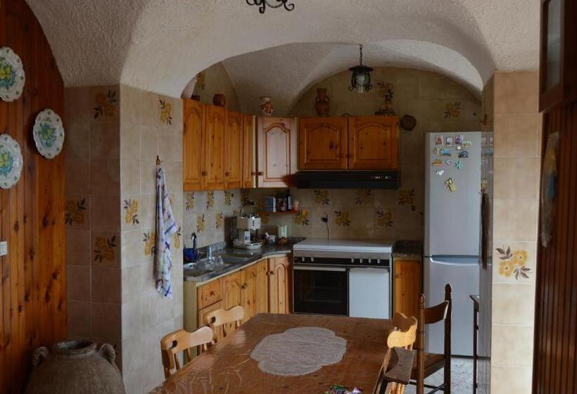 침실 2개 아파트, B&b Don Peppe  Don Ilario