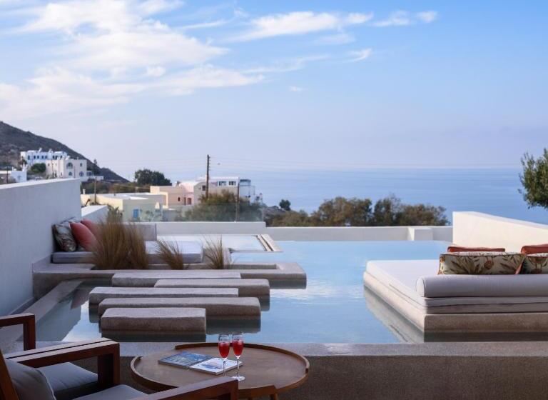 Comfort suite with sea view, Potnia Theron Suites