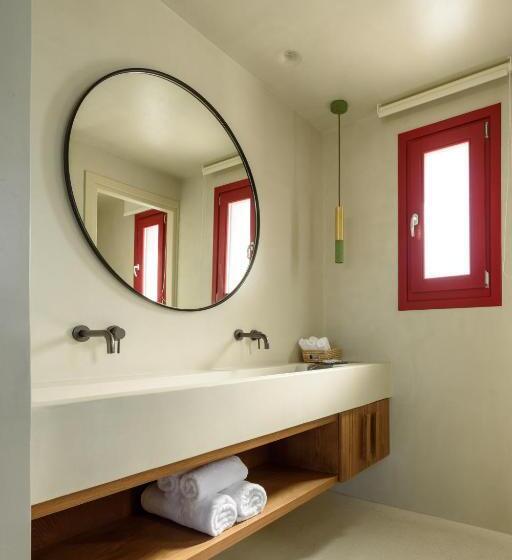 جناح كمفورت إطلالة على البحر, Potnia Theron Suites