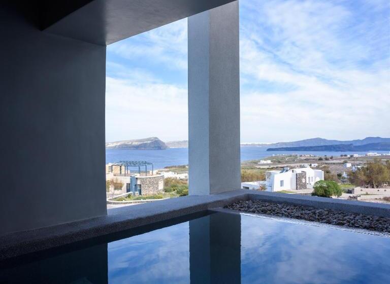 جناح بريميوم مطل علي البحر, Potnia Theron Suites