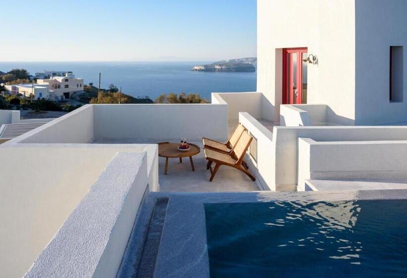 جناح مطلّ علي البحر مزود بجاكوزى, Potnia Theron Suites