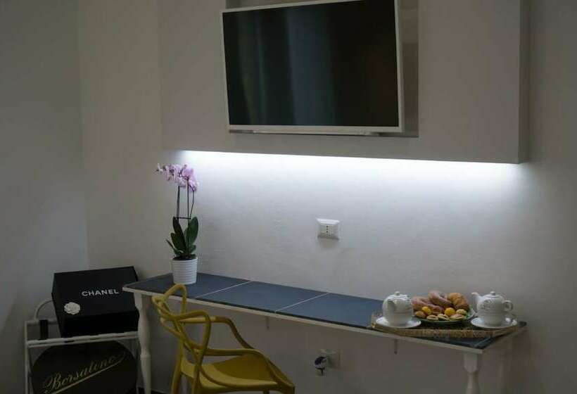 غرفة قياسية, B&b Gennaro