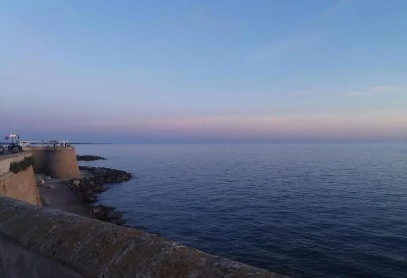 اتاق استاندارد چهار تخته, B&b Medusa Gallipoli