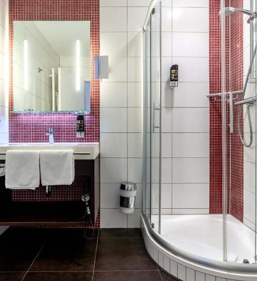 غرفة قياسية, Altstadt