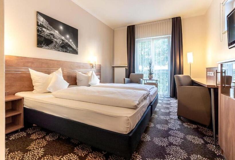 غرفة كومفورت, Altstadt