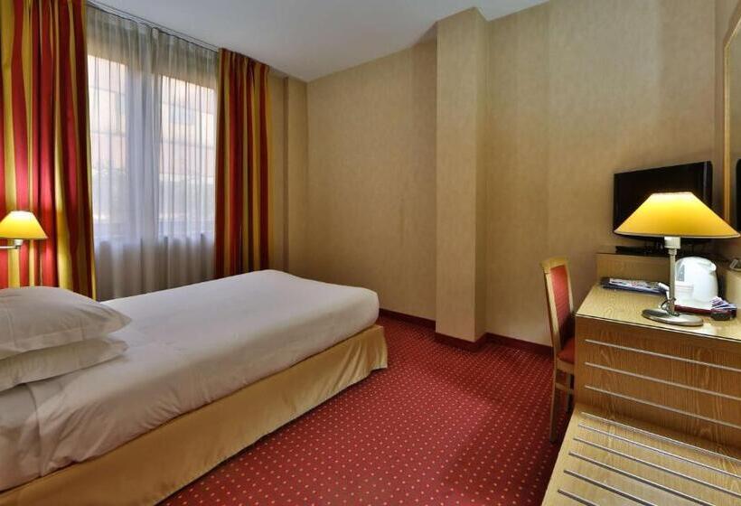 غرفة كومفورت فردية, Best Western Cavalieri Della Corona