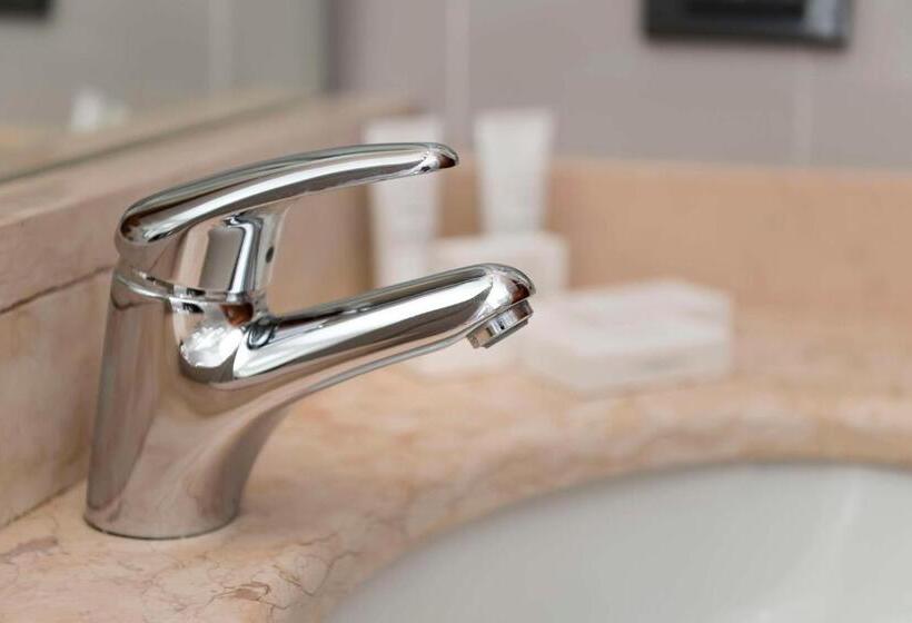 غرفة كومفورت ثلاثية, Best Western Cavalieri Della Corona