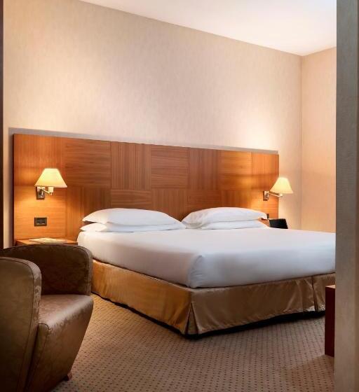 غرفة قياسية, Best Western Cavalieri Della Corona