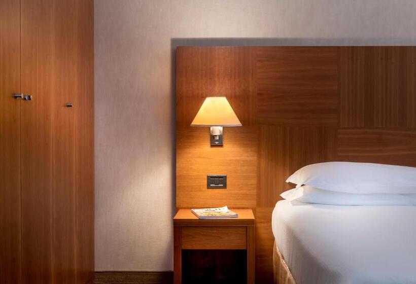 Номер Стандарт, Best Western Cavalieri Della Corona