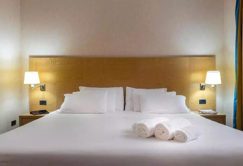 اتاق استاندارد, Best Western Cavalieri Della Corona