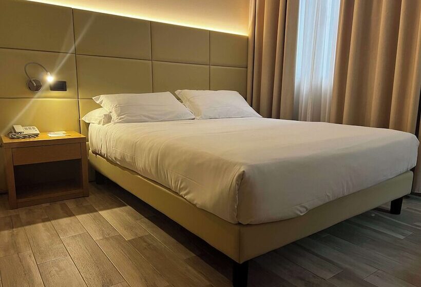 غرفة كومفورت, Best Western Cavalieri Della Corona