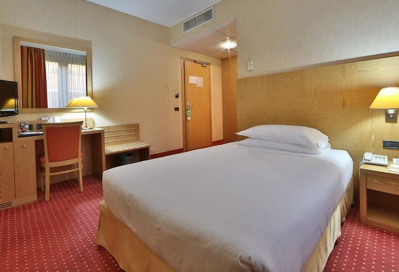 غرفة كومفورت, Best Western Cavalieri Della Corona