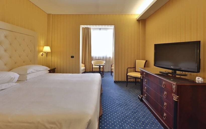 جناح عائلي, Best Western Cavalieri Della Corona