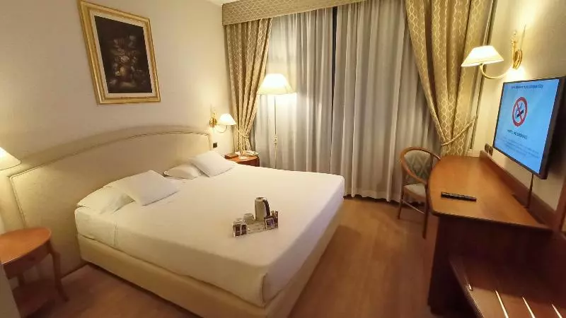 اتاق استاندارد, Best Western Hotel Globus City