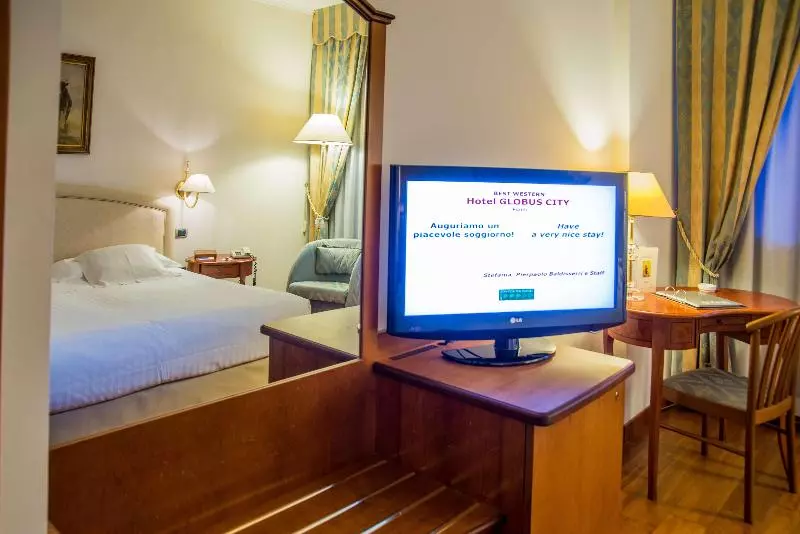 اتاق استاندارد سه نفره, Best Western Hotel Globus City