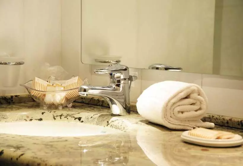 اتاق استاندارد یک نفره, Best Western Hotel Globus City
