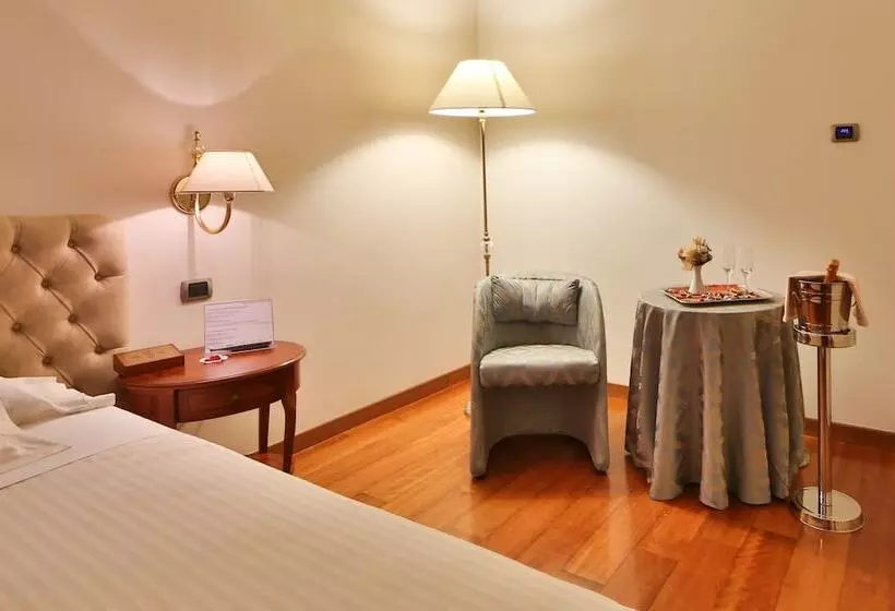 اتاق اجرایی, Best Western Hotel Globus City
