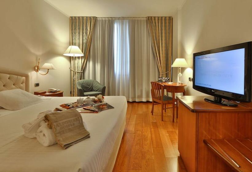 Номер Executive, Best Western Hotel Globus City