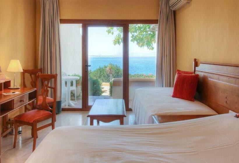Quarto Triplo Estandar, Club Sunway Punta Prima