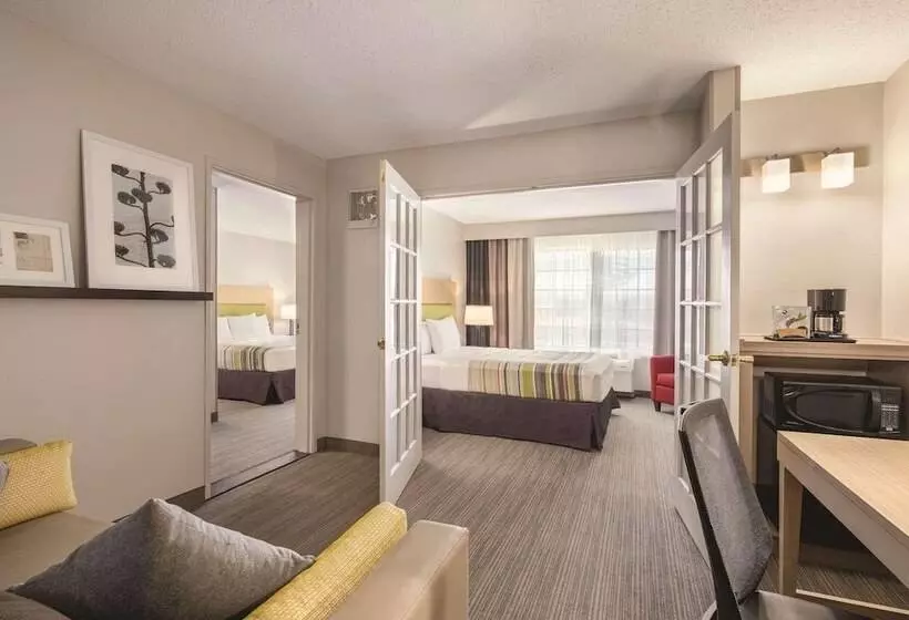 Sviitti, Country Inn & Suites By Radisson, Big Flats , Ny