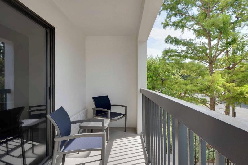 Люкс Кровать Кинг, Country Inn & Suites By Radisson, Pella, Ia