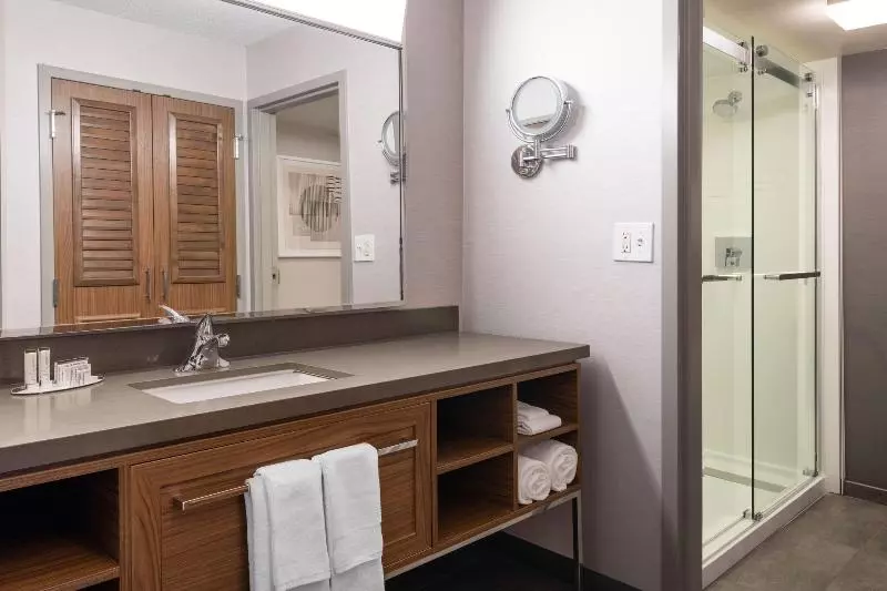 キングサイズベッドのスイートルーム, Country Inn & Suites By Radisson, Pella, Ia