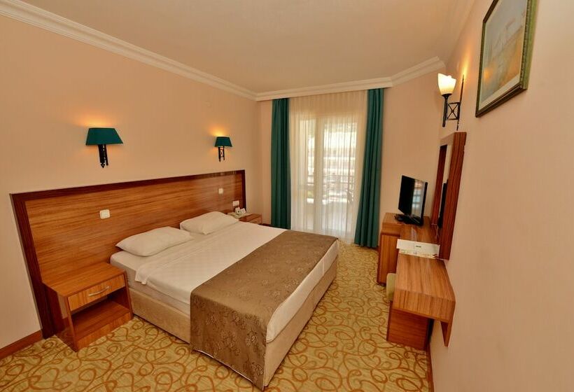 اتاق کلاب, Green Nature Resort & Spa