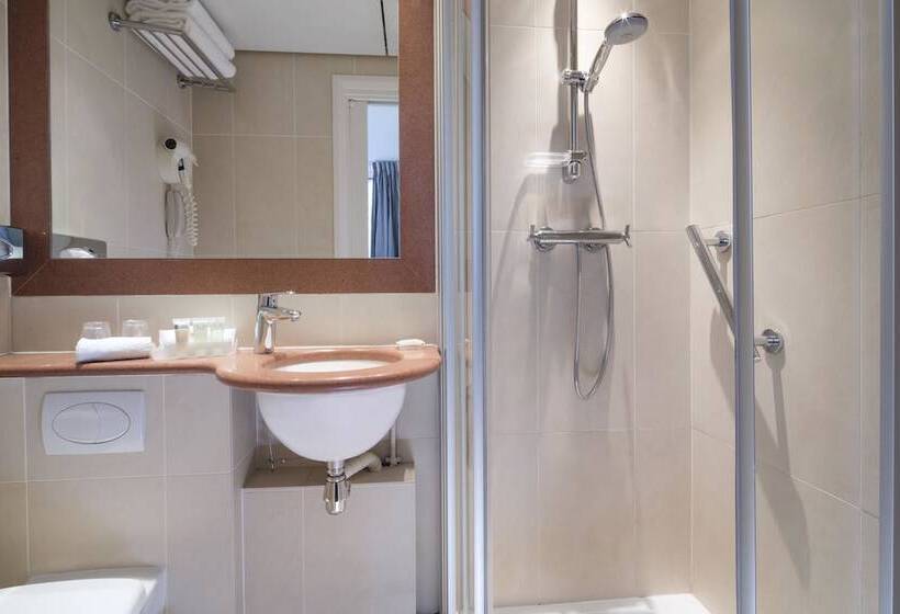 クラシックルーム, Paris Louvre Opera