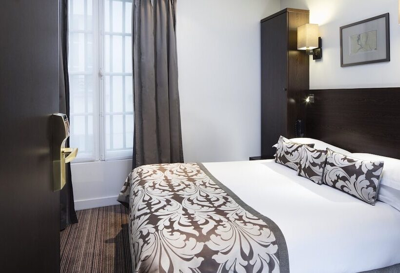 ファミリールーム, Paris Louvre Opera