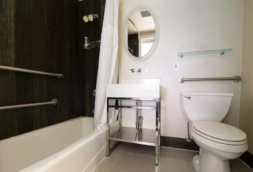 Standard Room Adapted for people with reduced mobility