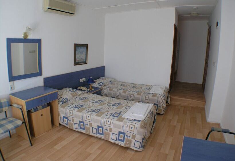 Номер Стандарт, Kavala Studio