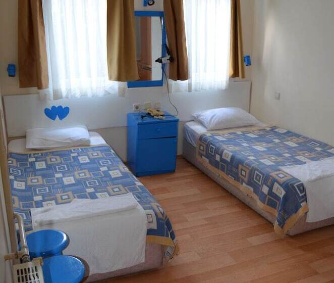 Номер Стандарт, Kavala Studio