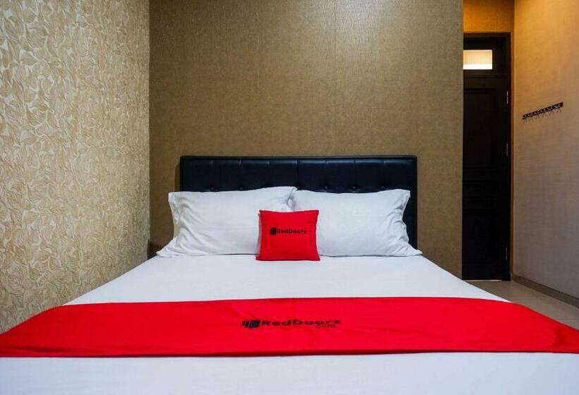 Cameră Standard, Reddoorz Syariah Near Pltu Cilacap