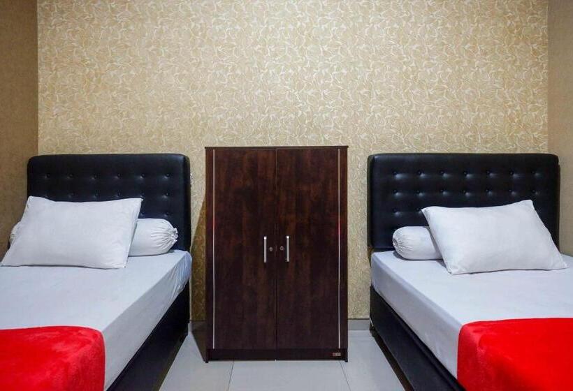 Cameră Standard, Reddoorz Syariah Near Pltu Cilacap