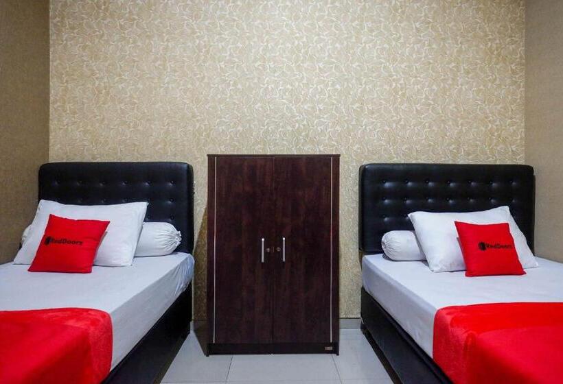 Cameră Standard, Reddoorz Syariah Near Pltu Cilacap