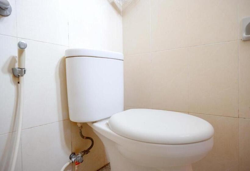 Cameră Cvadruplă Standard, Reddoorz Syariah Near Pltu Cilacap