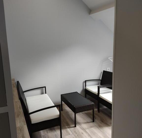 Четырехместный Номер Стандарт, Albergue Con Encanto D'camiño