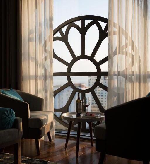 اتاق لوکس با تخت بزرگ, D Lecia Ha Long